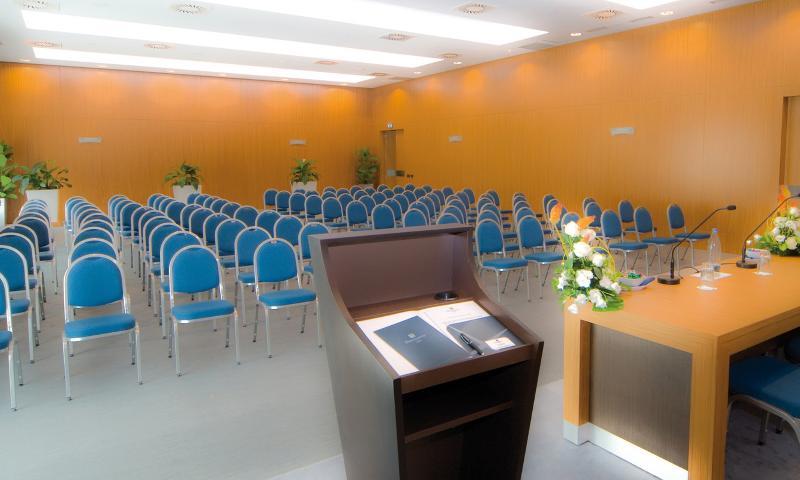 โรงแรมเดียมันเต อเลสซานเดรีย อาเลสซานเดรีย ภายนอก รูปภาพ